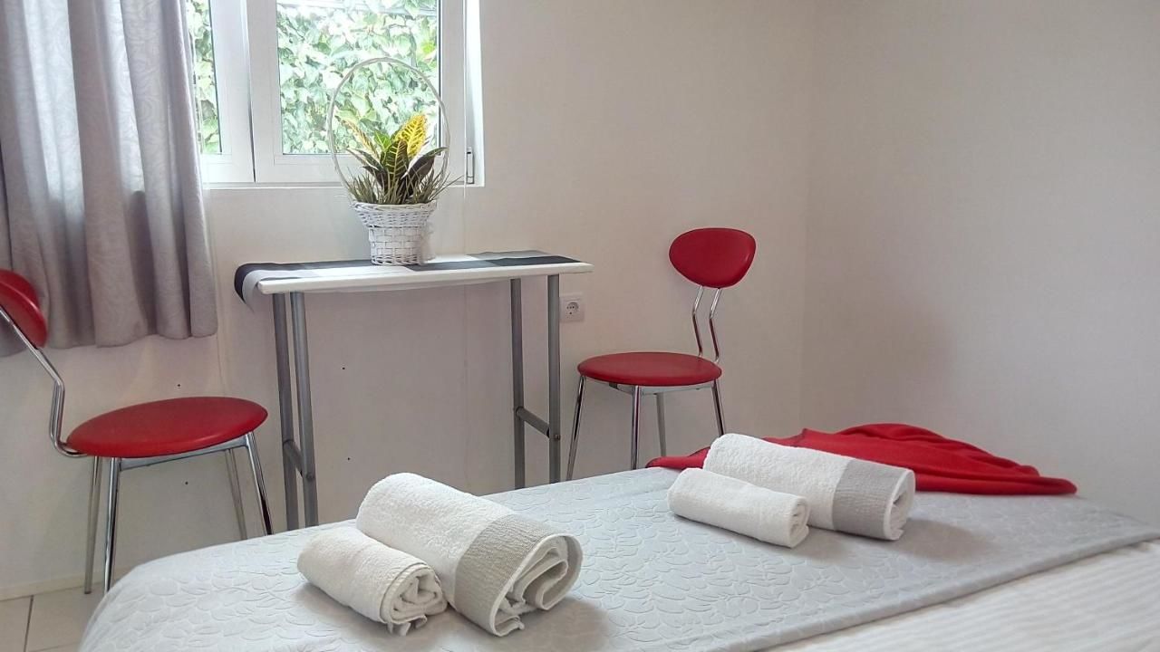 Апартаменты Apartments & Rooms Marina Херцег-Нови-18