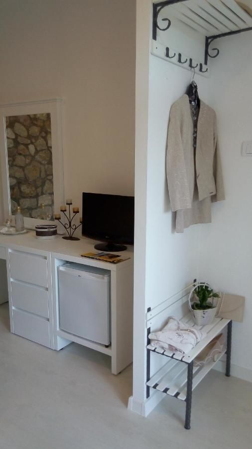 Апартаменты Apartments & Rooms Marina Херцег-Нови-21