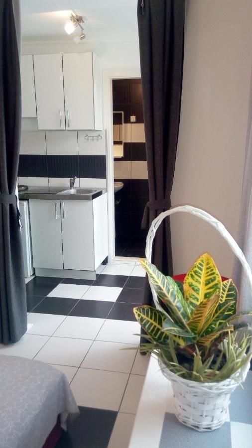 Апартаменты Apartments & Rooms Marina Херцег-Нови-23